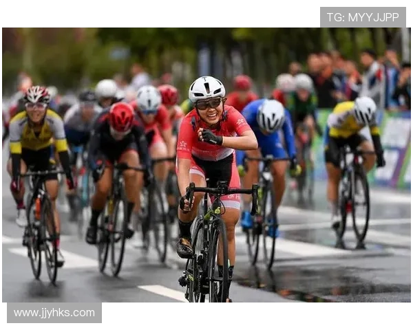 广州足球队在全运会中的默契配合与战术执行分析